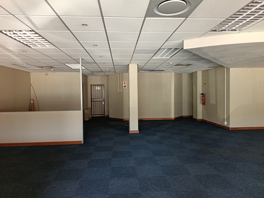 To Let commercial Property for Rent in Bo Oakdale Western Cape